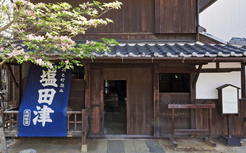 画像：塩田津 町並み