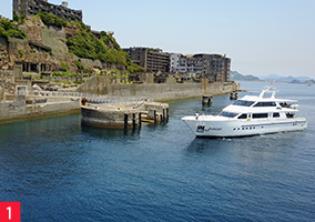 軍艦島船の発着