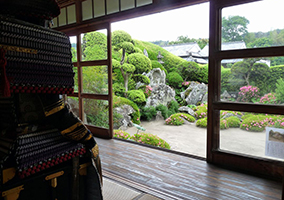 西郷恵一郎邸の庭園