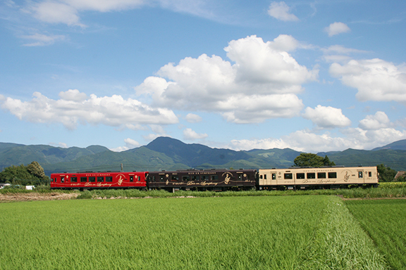 くま川鉄道・湯前線　おかどめ幸福駅