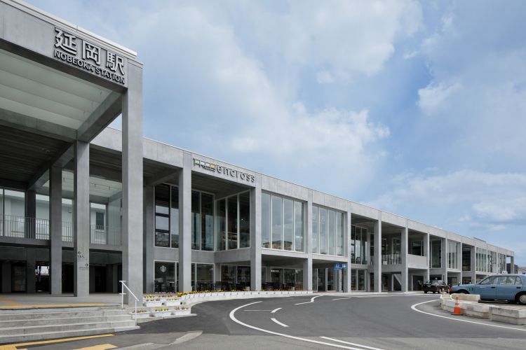 画像:延岡市駅前複合施設 エンクロス