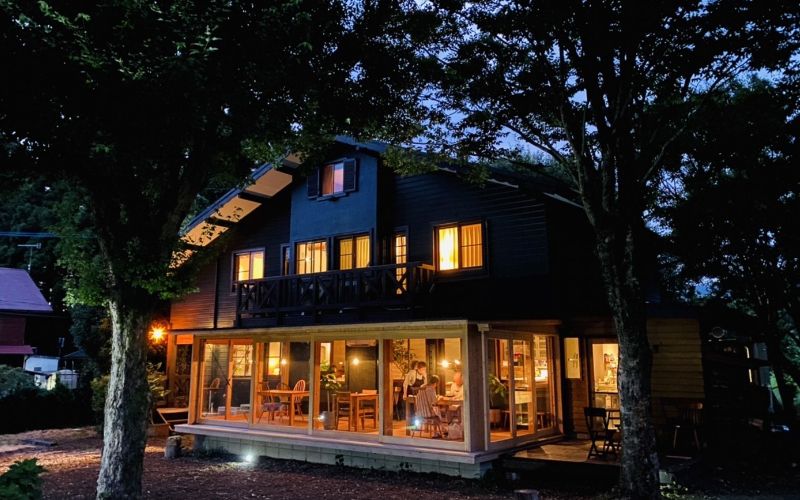 山小屋 Holahoo
