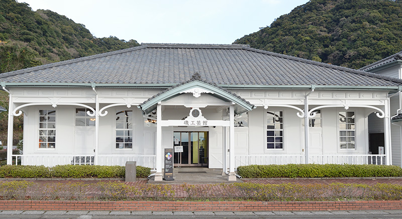 画像:島津薩摩切子ギャラリーショップ 磯工芸館
