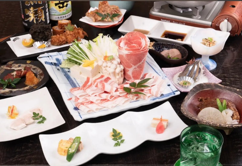 画像:鹿児島県産黒豚料理 黒福多