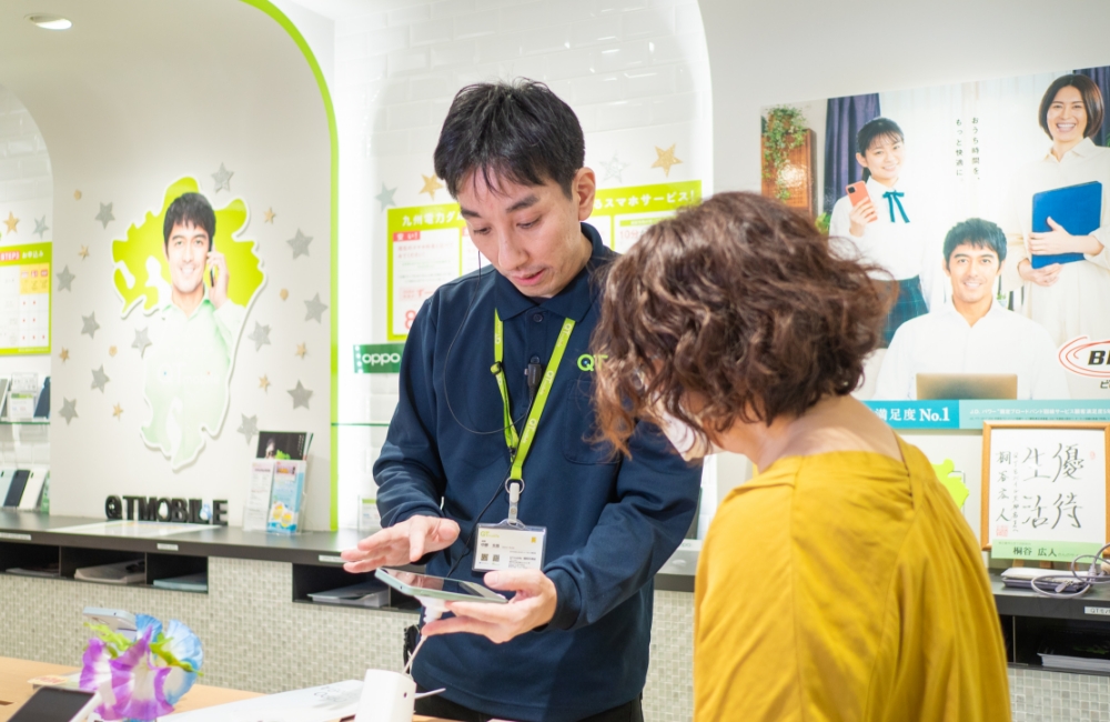 画像：QTモバイル福岡天神店　中野 文吾 さん